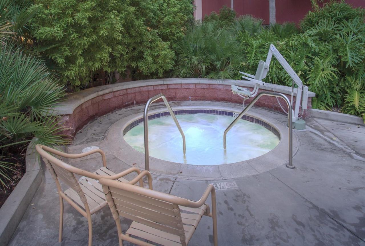 WorldMark Anaheim Exterior foto